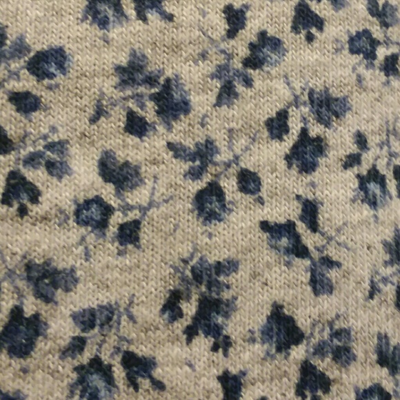 Floral Print Tunic Top Size S EUC - Picture 4 of 7